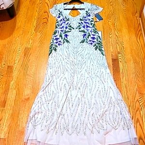 Adrianna Papell, size 8, Beaded long gown, Color Biscotti.